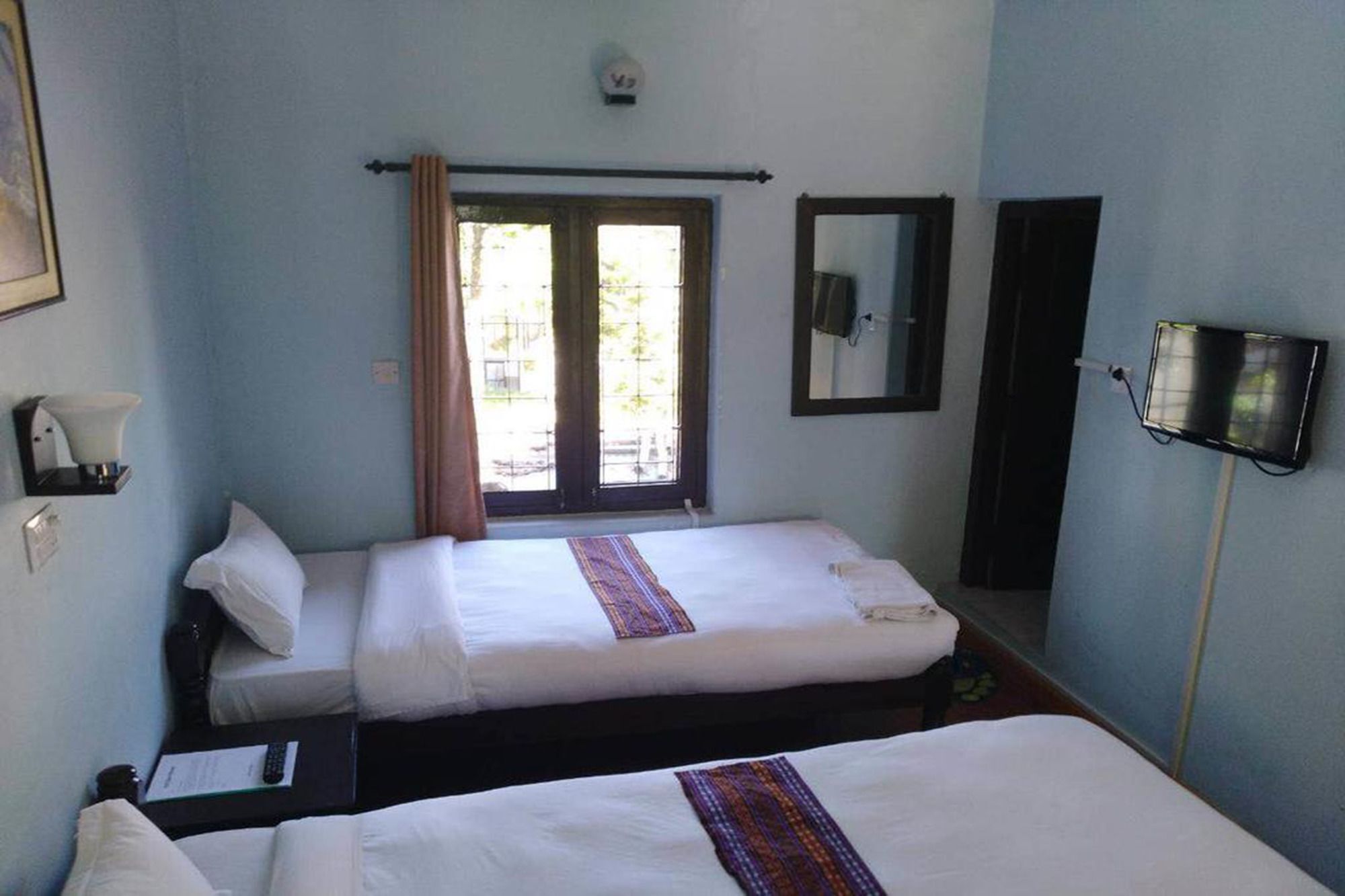Yeti Guest House Pokhara Eksteriør billede