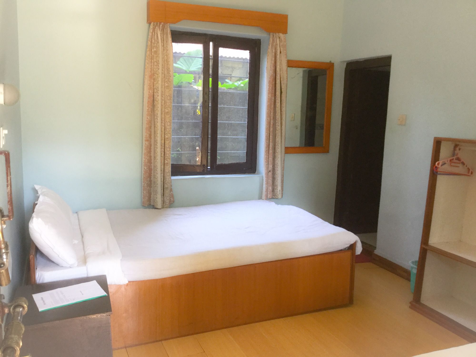 Yeti Guest House Pokhara Eksteriør billede